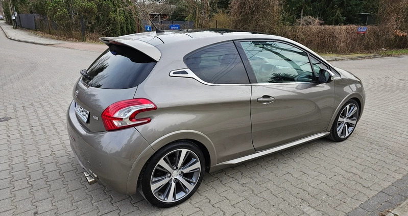 Peugeot 208 cena 28900 przebieg: 198000, rok produkcji 2015 z Stopnica małe 742